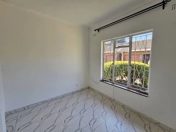 3 Bedroom Garden Flat