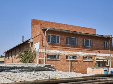 Warehouse & Factory