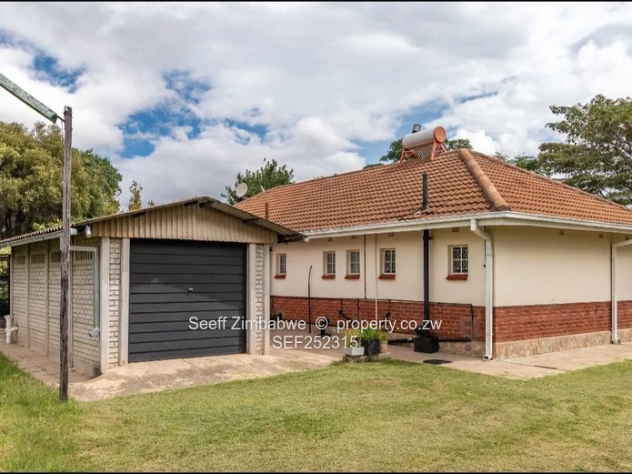 Prime 1-Acre Investment & Residential Gem in Parktown, Waterfalls!