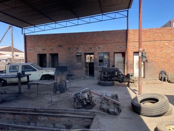 Warehouse & Factory