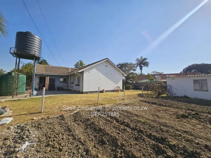 Charming & Secure 3-Bedroom Family Home in Mabelreign