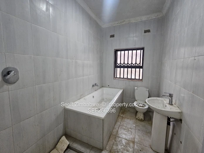 Fairview, Mt Hampden: Brand-New 3-Bedroom Home with Borehole