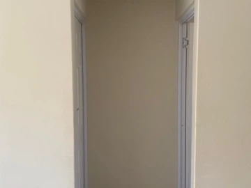 3 Bedroom Flat & Apartment