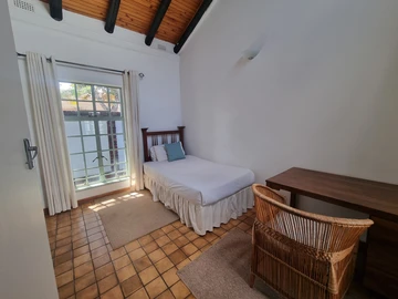 3 Bedroom Garden Flat